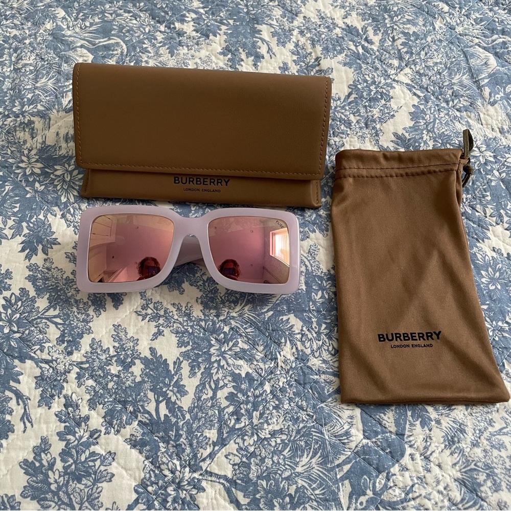 Burberry Square Lilac Sunglasses